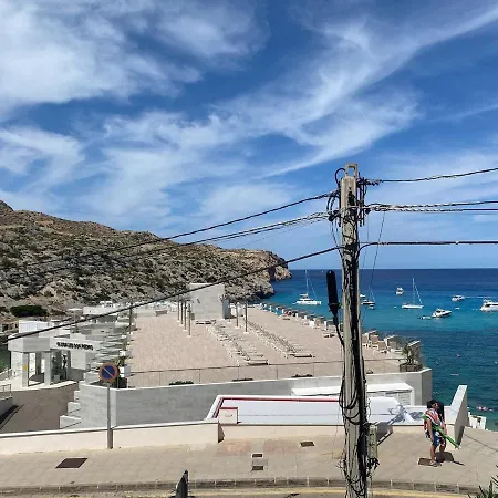 Vistas Al Mar Con Piscina